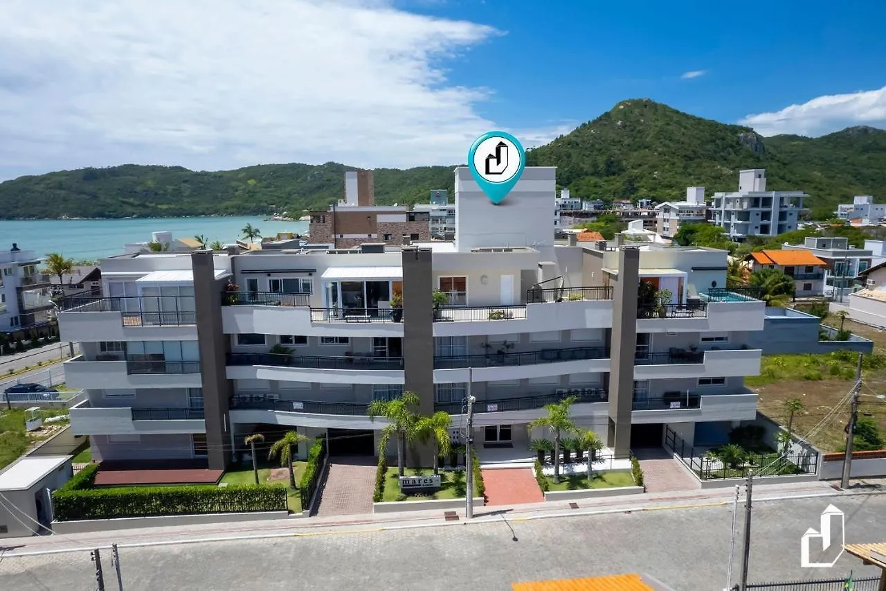 Apartment Apartamento Com 03 Dormitorios Meia Quadra Do Mar Bombinhas